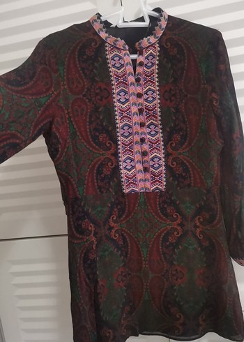 Zara Bohem Uzun Kollu V Yakalı Desenli Tunik