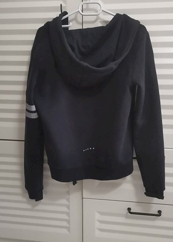 m Beden Siyah Fermuarlı Kadın Sweatshirt