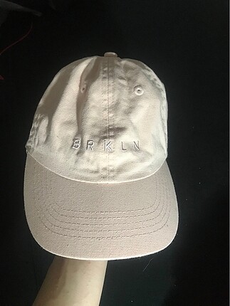 H&M pembe şapka