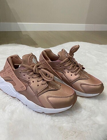 Orjinal Nike kadın spor ayakkabı
