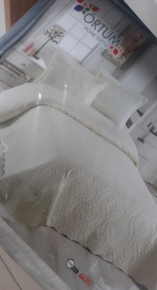 Gri Beyaz Baskılı  yatak örtüsü - Görsel 4