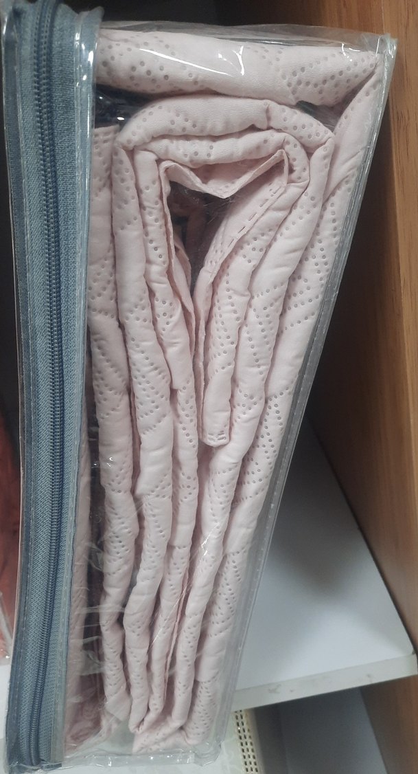 Gri Beyaz Baskılı  yatak örtüsü - Görsel 3