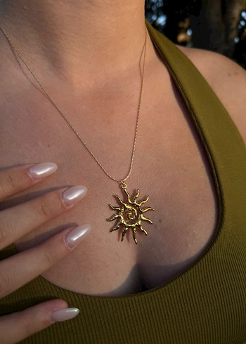 Spiral gold kolye