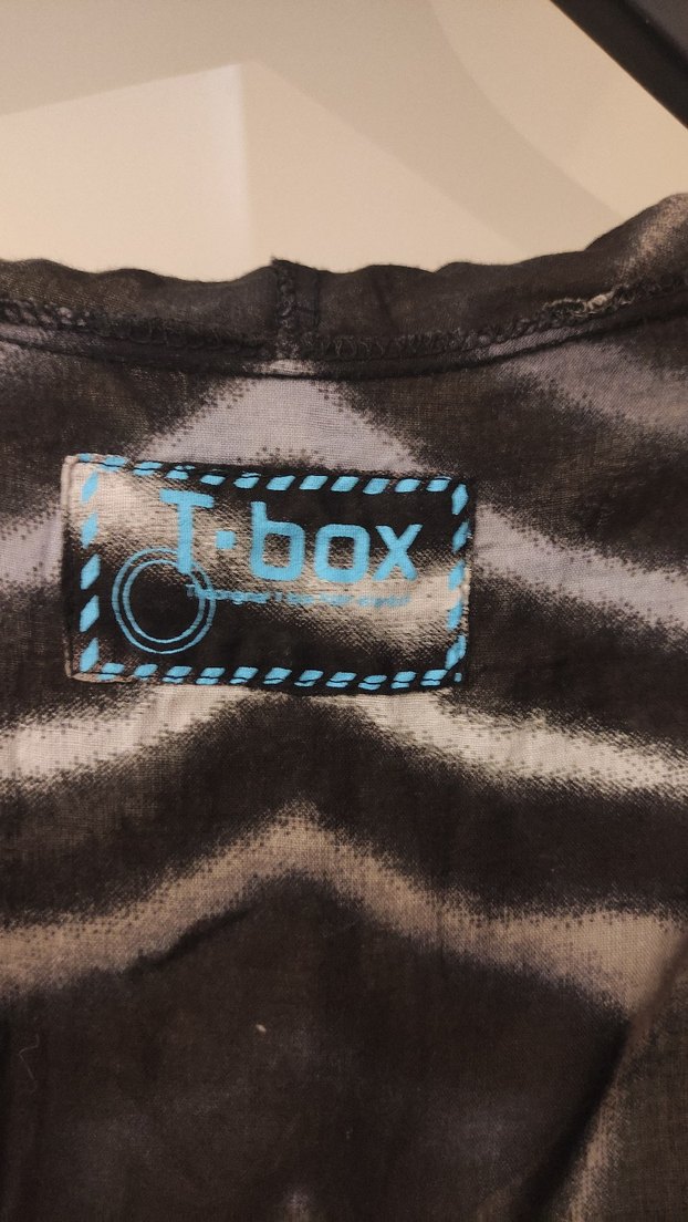 Bağcıklı kapüşonlu Plaj giyim - Görsel 4