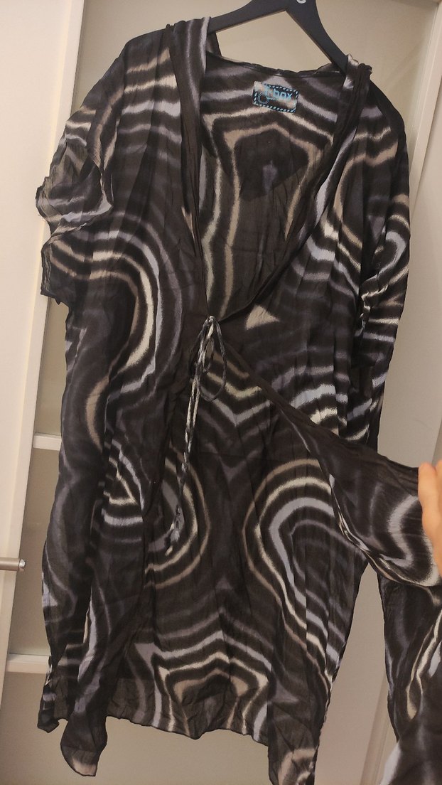 Bağcıklı kapüşonlu Plaj giyim - Görsel 2