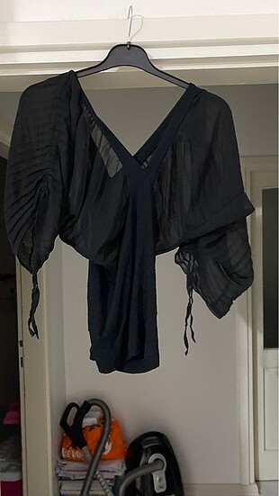 Diğer Tül detaylı seksi bluz