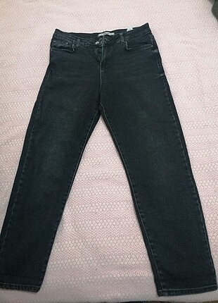 Mom Jean