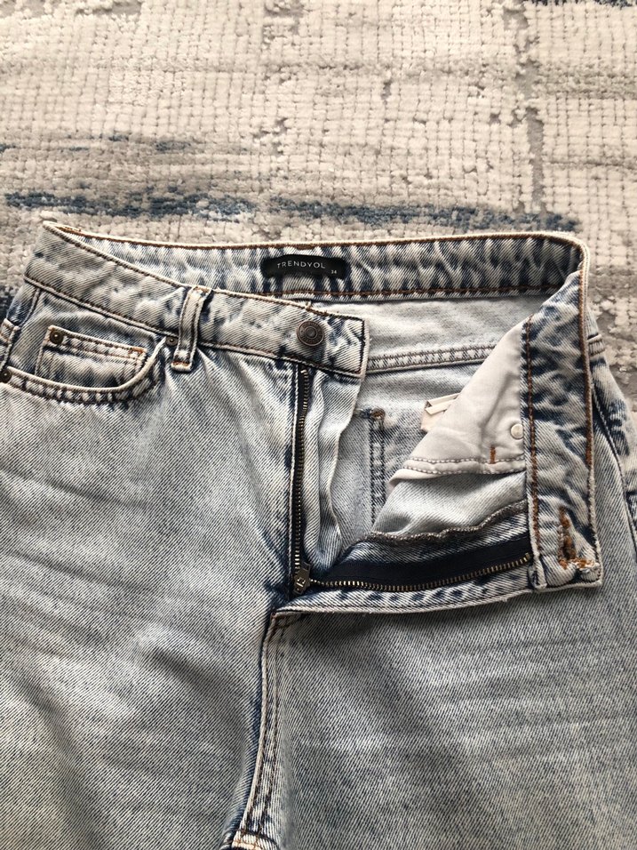 TRENDYOLMİLLA MOM FİT JEANS PANTOLON - Görsel 5