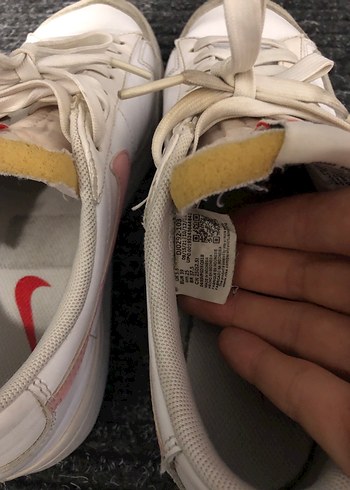 NİKE BLAZER LOW PLATFORM BEYAZ SPOR AYAKKABI - Görsel 4