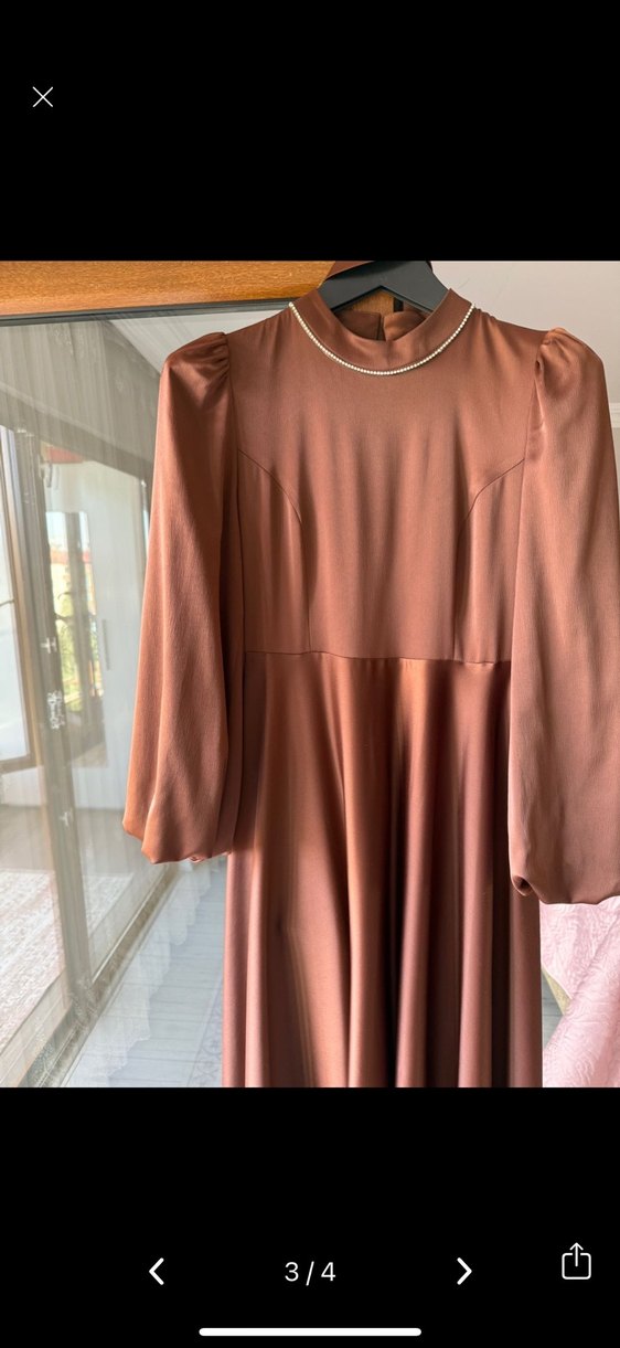 Kahverengi saten elbise  Kadın Uzun Elbise - Görsel 2