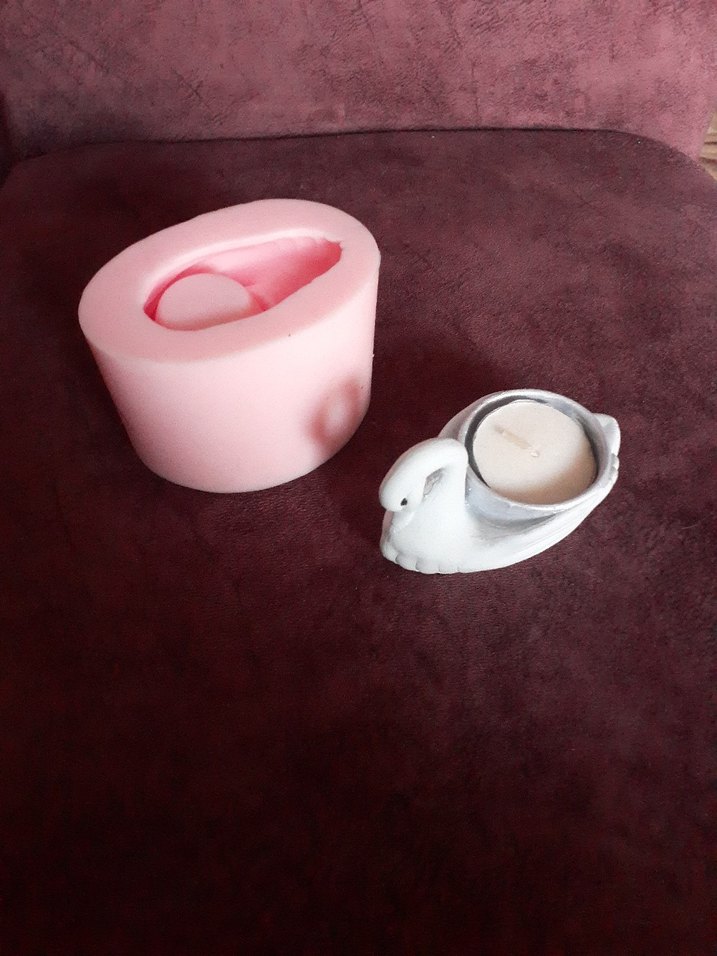 Beyaz Kuğu Şeklinde silikon mumluk kalıbı - Görsel 2