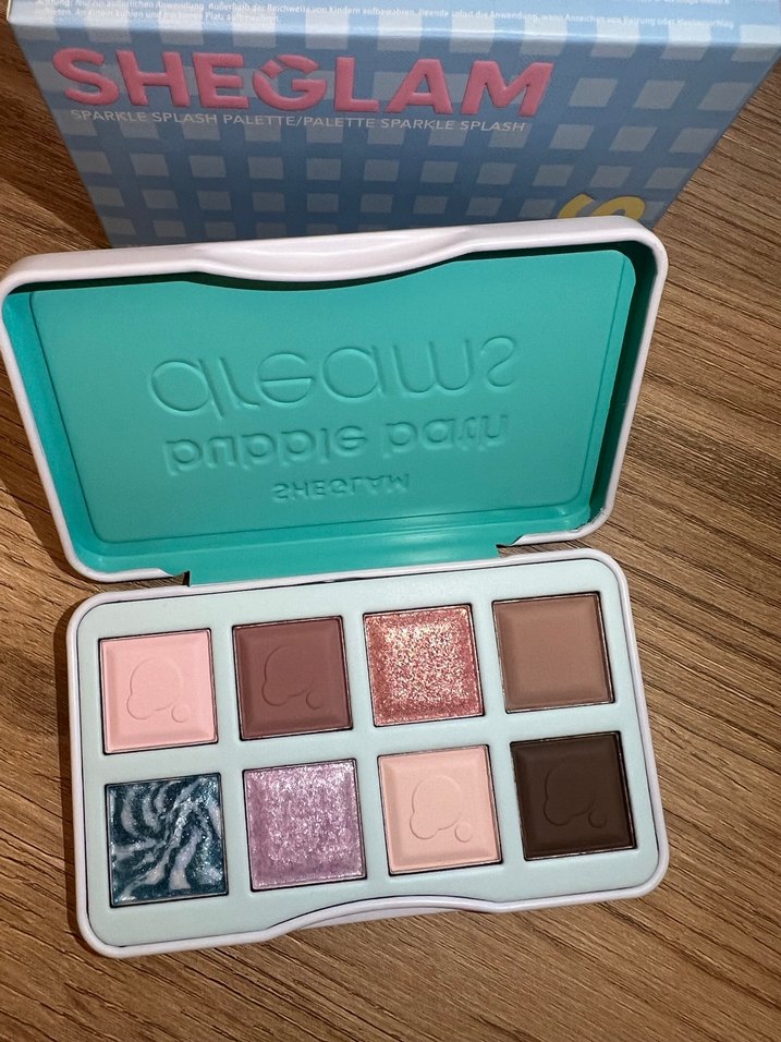 Pastel Tonlarda 8 Renkli Göz Farı Paleti - Görsel 2