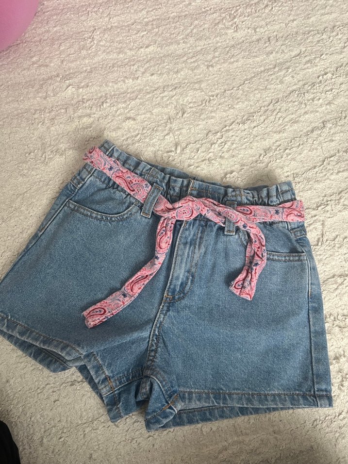 Kadın Pembe Kuşaklı Mini Kot Şort - Görsel 2