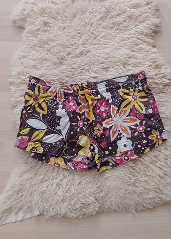 Çiçek Desenli Mini Kadın Şort - Görsel 2