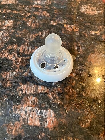 Tommee tippee 0-6 ay emzik