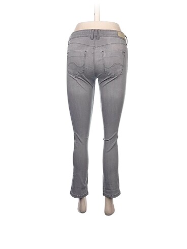 38 Beden Bershka Jean / Kot %70 İndirimli.