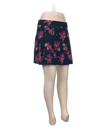H&M H&M Mini Etek %70 İndirimli.