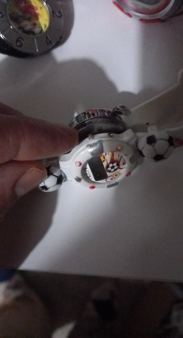 Çocuklar için renkli baskılı plastik saatler - Görsel 3