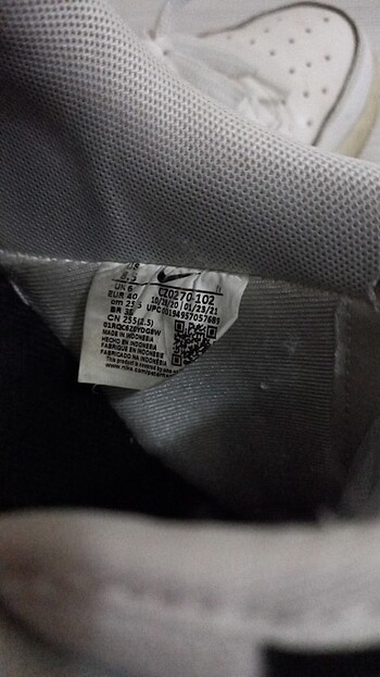 40 Beden beyaz Renk Nike orjinal
