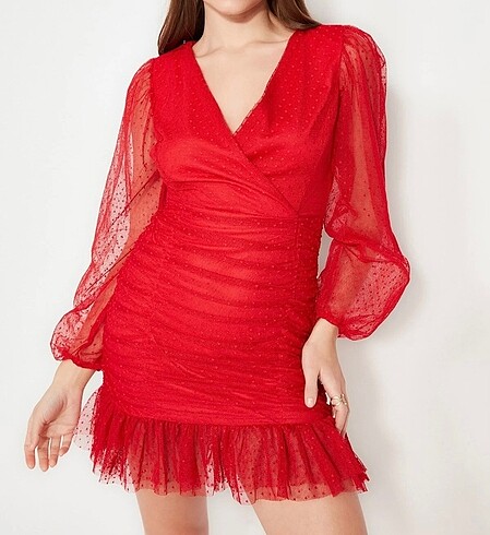 milla kırmızı tül kollu elbise