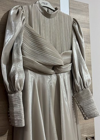 Nişan Elbisesi (Şal ve Taç dahil) - Görsel 3