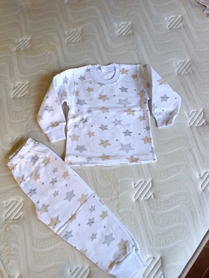 Bebek için Yumuşak Yıldız Desenli Uyku Takımı - Görsel 2