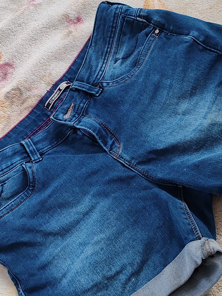 Mavi Mini Denim Şort - Görsel 3