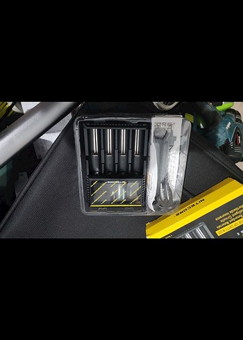 Nitecore Digicharger D4EU pil Şarj Cihazı - Görsel 2