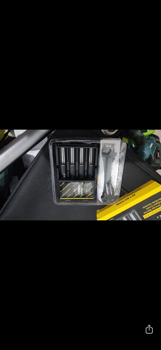 Nitecore Digicharger D4EU pil Şarj Cihazı - Görsel 2
