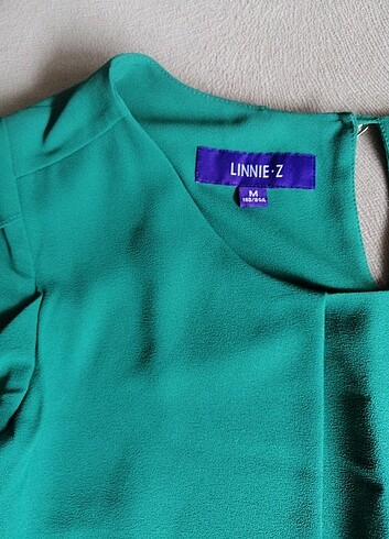 LINNIE. Z bluz