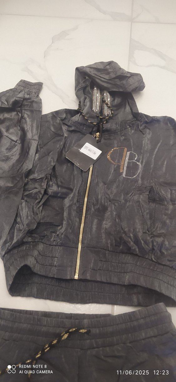 Kızlar için Siyah Salaş Kemerli Eşofman Takımı - Görsel 3