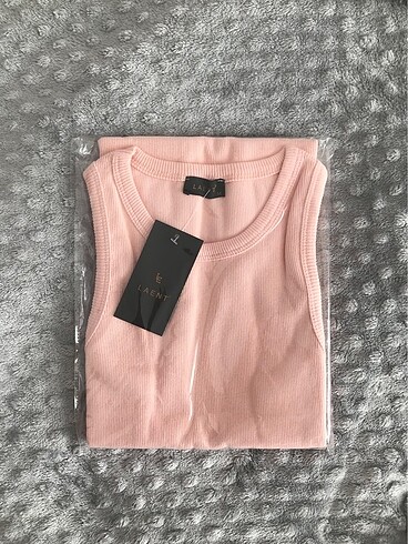 m Beden Fitilli elbise+crop top m beden