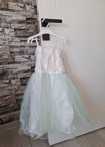 Klasik Dantel İşlemeli Kız Çocuk Elbisesi - Görsel 2