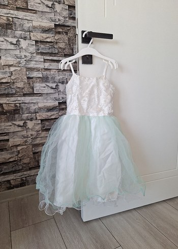 Klasik Dantel İşlemeli Kız Çocuk Elbisesi - Görsel 5