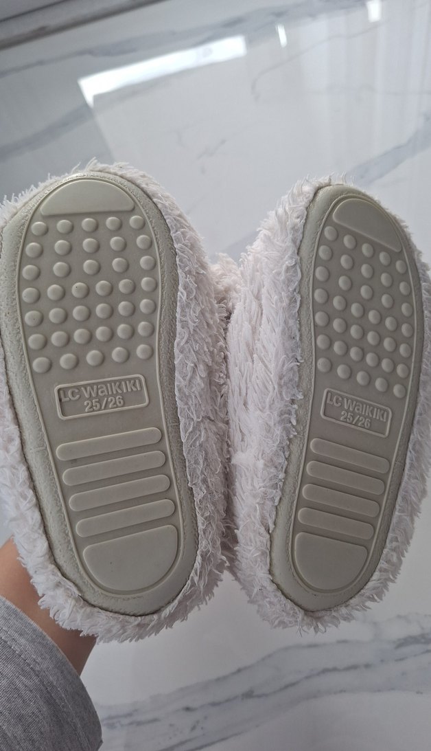 Kız Bebek Beyaz Kürk Detaylı Sıcak Terlik - Görsel 5