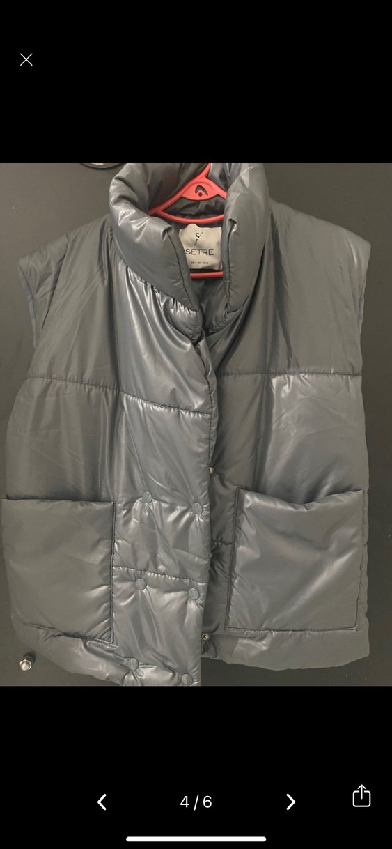 Gri Düğmeli Yüksek Yakalı Şişme Kadın Yelek - Görsel 4