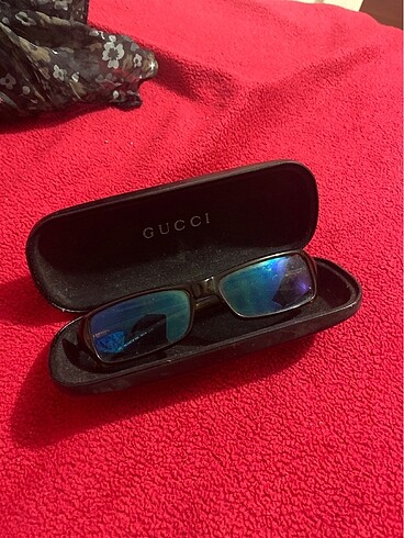 Gucci güneş gözlüğü