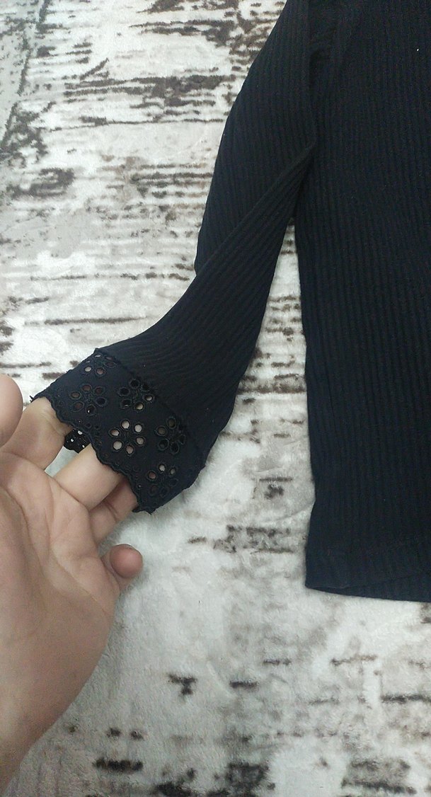 Düğmeli Siyah Boğazlı çocuk  Kazak - Görsel 2