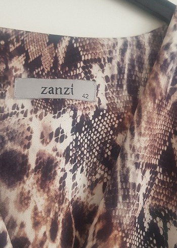 Kadın Kahverengi Yılan Desenli Uzun Bohem Elbise - Görsel 4