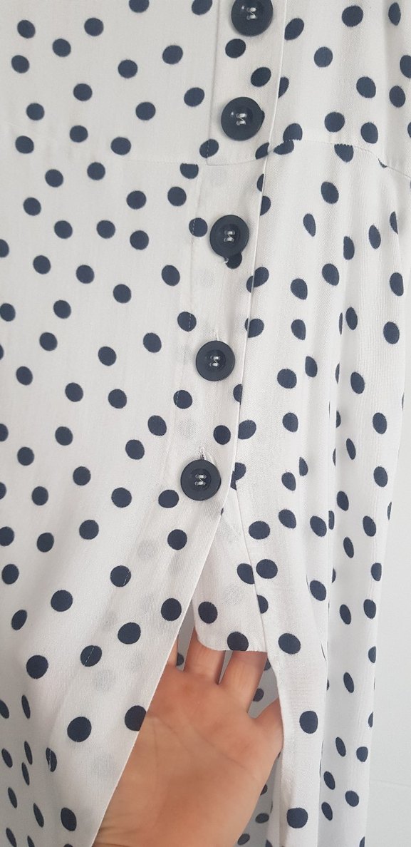 Düğmeli Puantiyeli Midi etek - Görsel 2