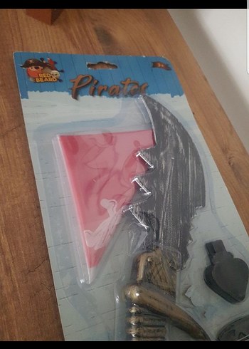 Kemer Tokalı Korsan Temalı Plastik Aksesuar - Görsel 2