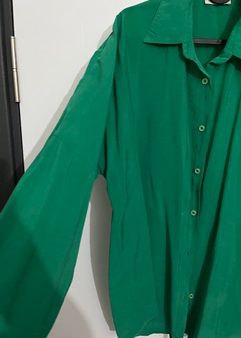 Yeşil Düğmeli Uzun Kollu Gömlek - Görsel 2