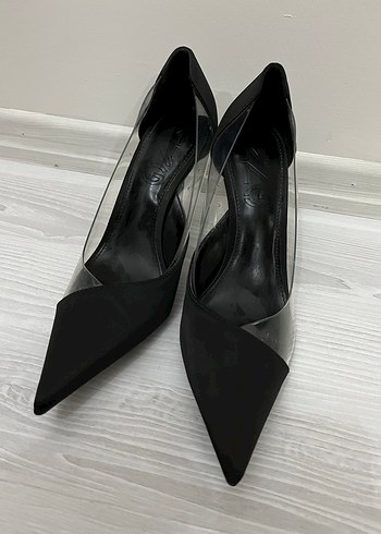 Siyah Pilili Stiletto Topuklu Kadın Ayakkabı - Görsel 6
