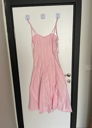 Pudra Pileli Midi İp Askılı Elbise - Görsel 3