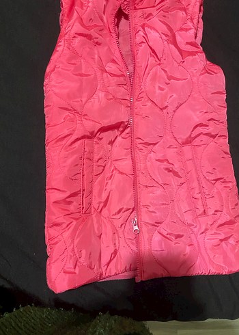 6 Yaş Beden pembe Renk Kız Çocuk Parlak Pembe Fermuarlı Yağmurluk