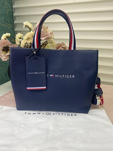 Tommy Hilfiger Çanta