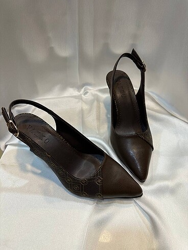 Diğer Vakko stiletto