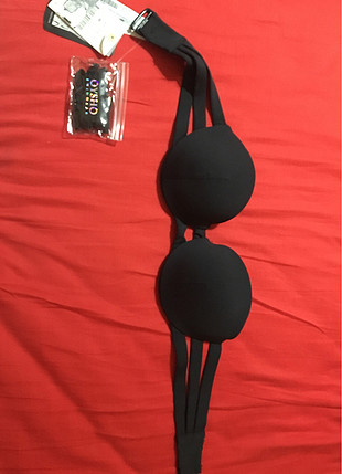xs Beden Oysho bikini üstü 