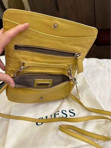 guess marka çapraz çanta