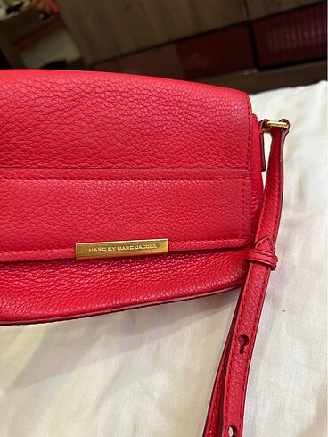  Beden Marc jacobs marka çapraz çanta